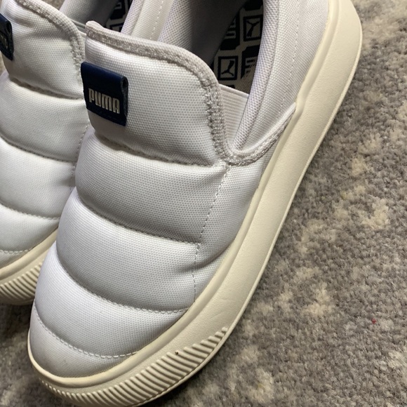 PUMA WOMENS SLIP-ON SNEAKERS - Picture 5 of 10